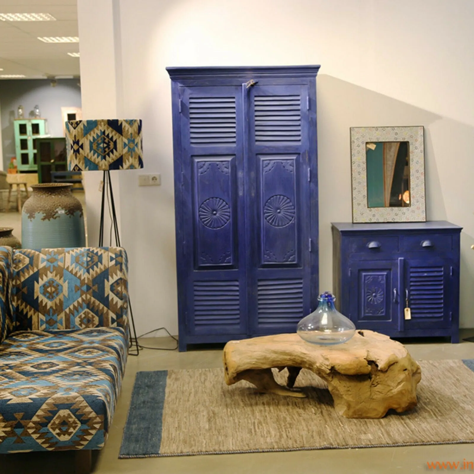 Hand Carved Shutter Design Solid wood Sideboard Blue