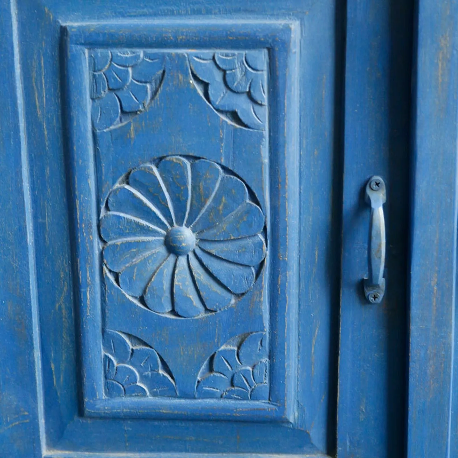 Hand Carved Shutter Design Solid wood Sideboard Blue