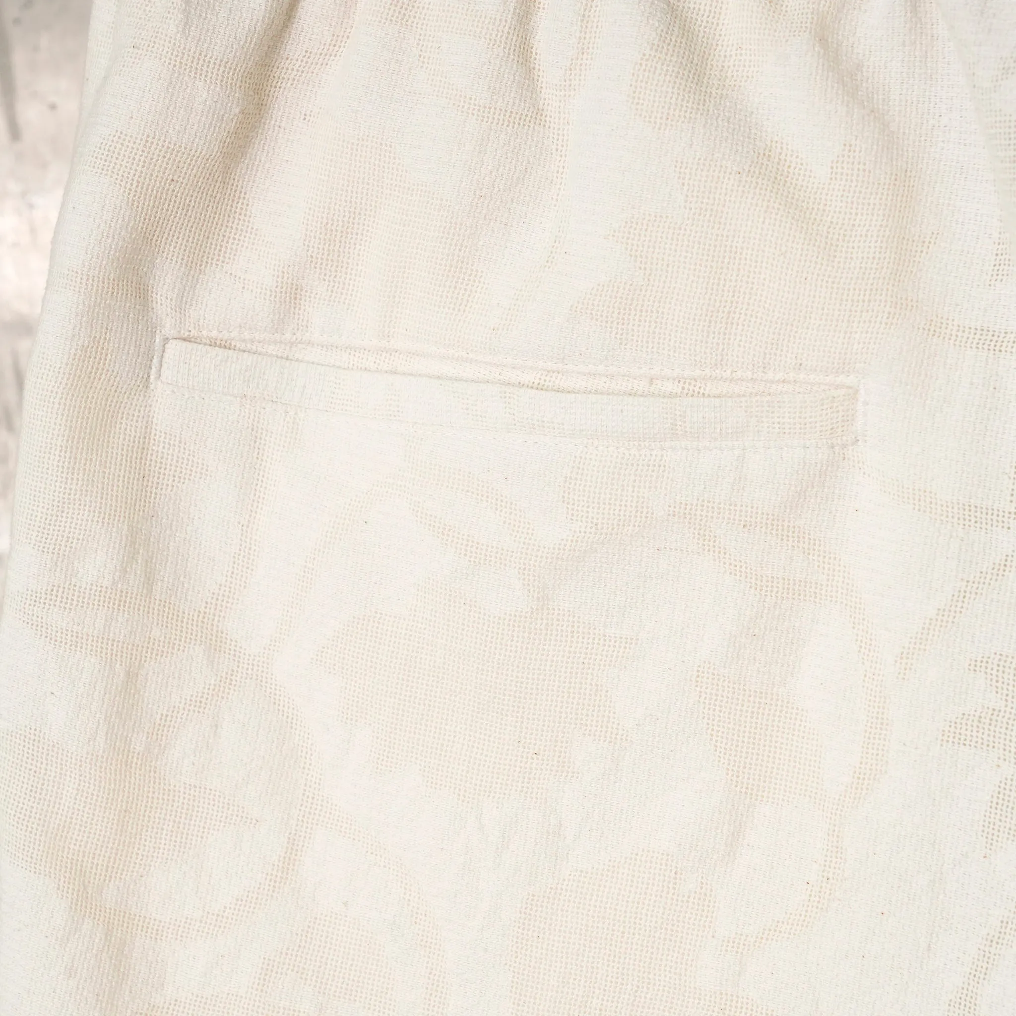 HAND EMBROIDERED DESIGN PANTS / WHITE