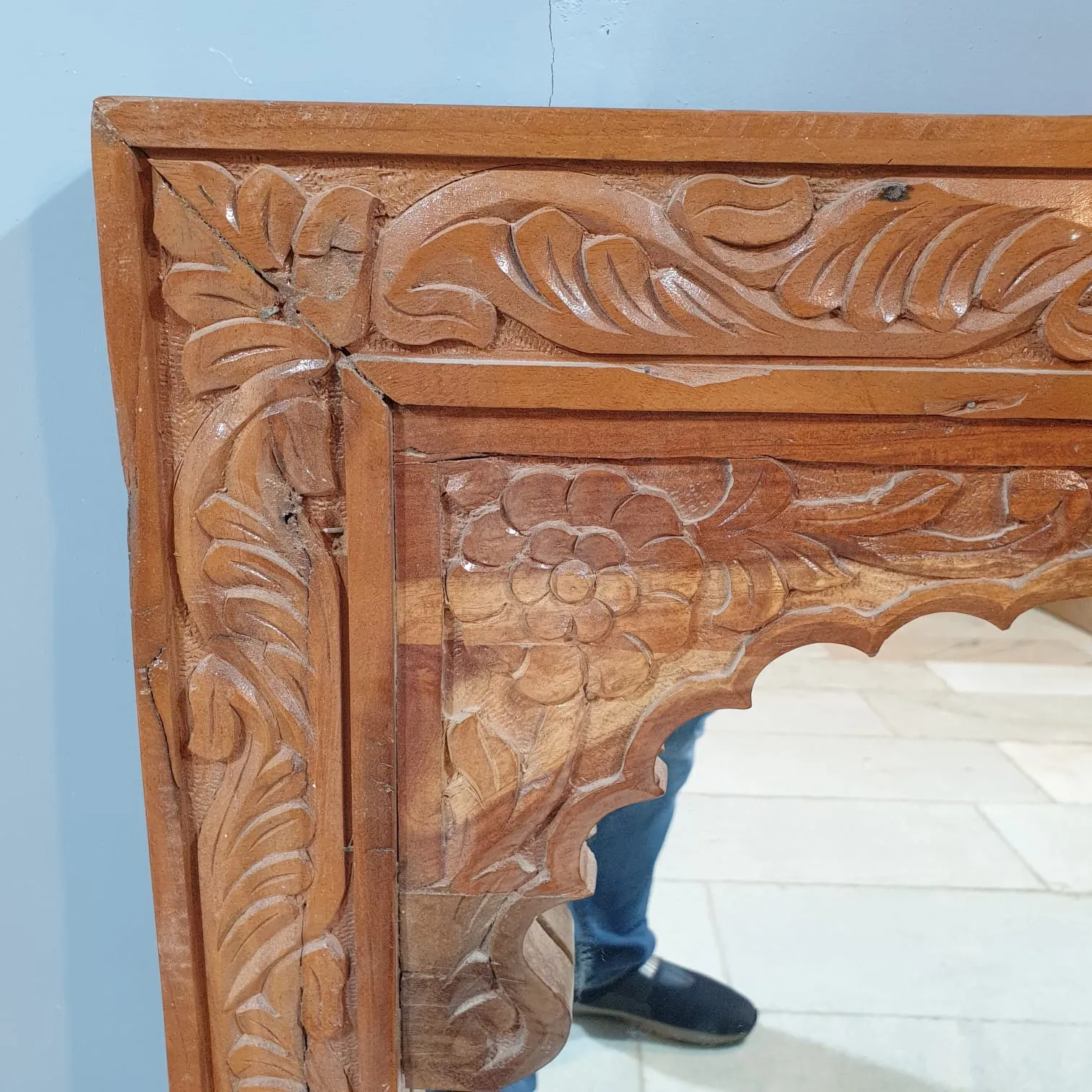 Handmade Indian Furniture Solid Hard Wood Mirror Frame Mehrab Carvings Walnut Color 60x90Cm