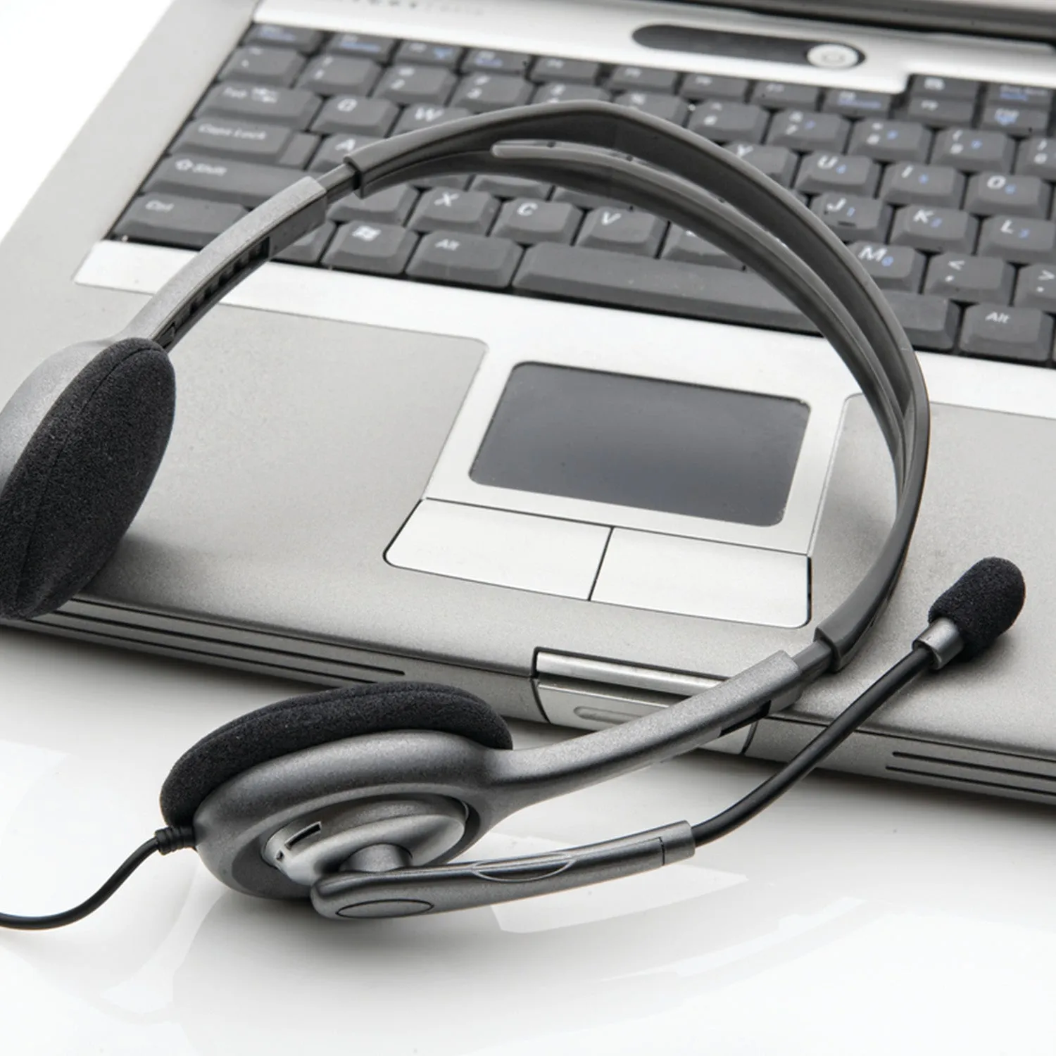Logitech Stereo Headset H111