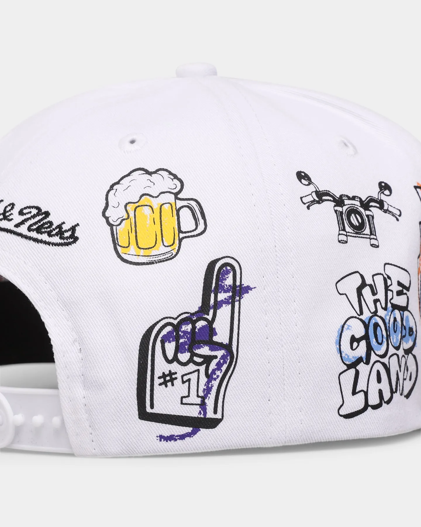 Mitchell & Ness Milwaukee Bucks 'Hand Drawn' Original Fit Snapback White