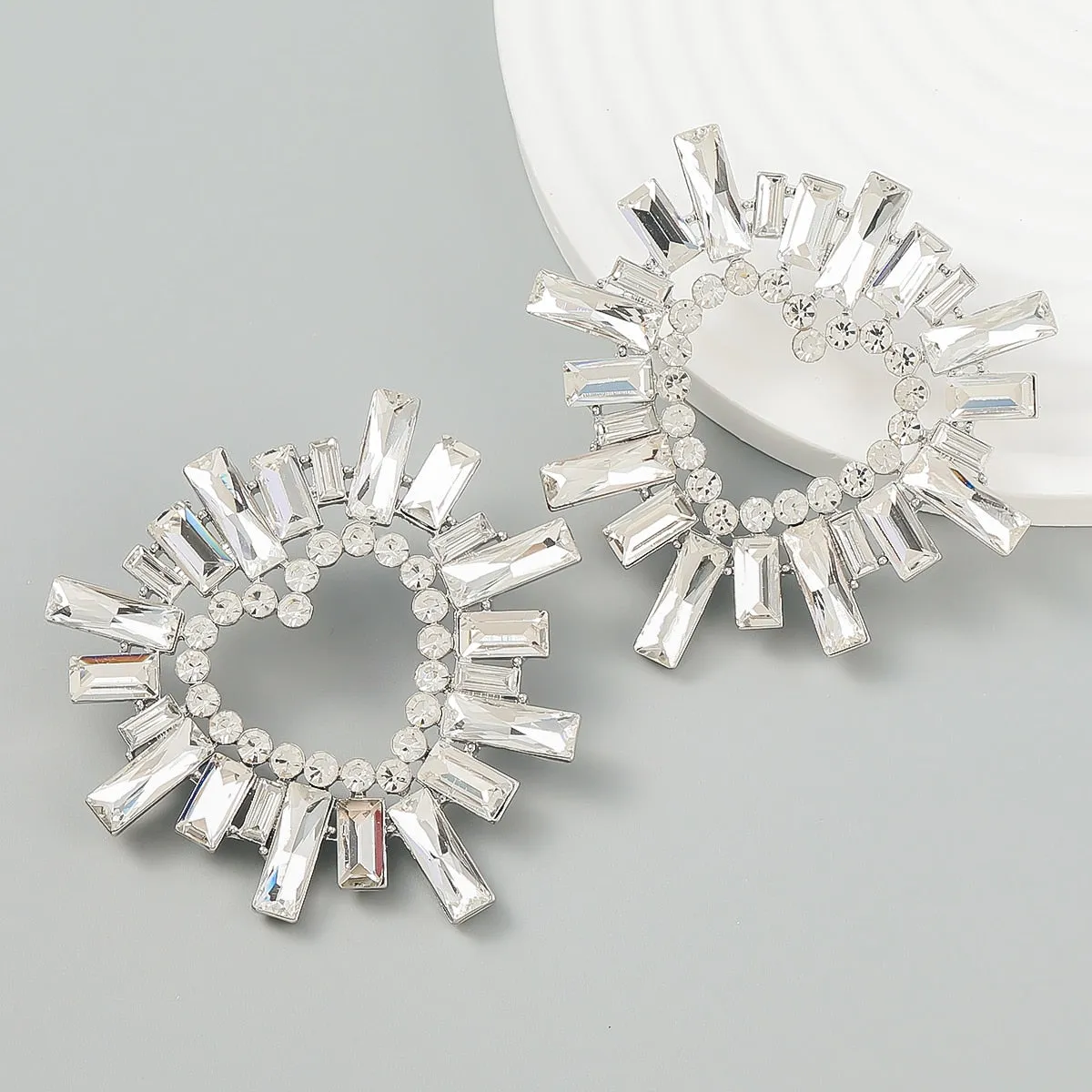 Shiny Rhinestone Flower Dangle Earrings