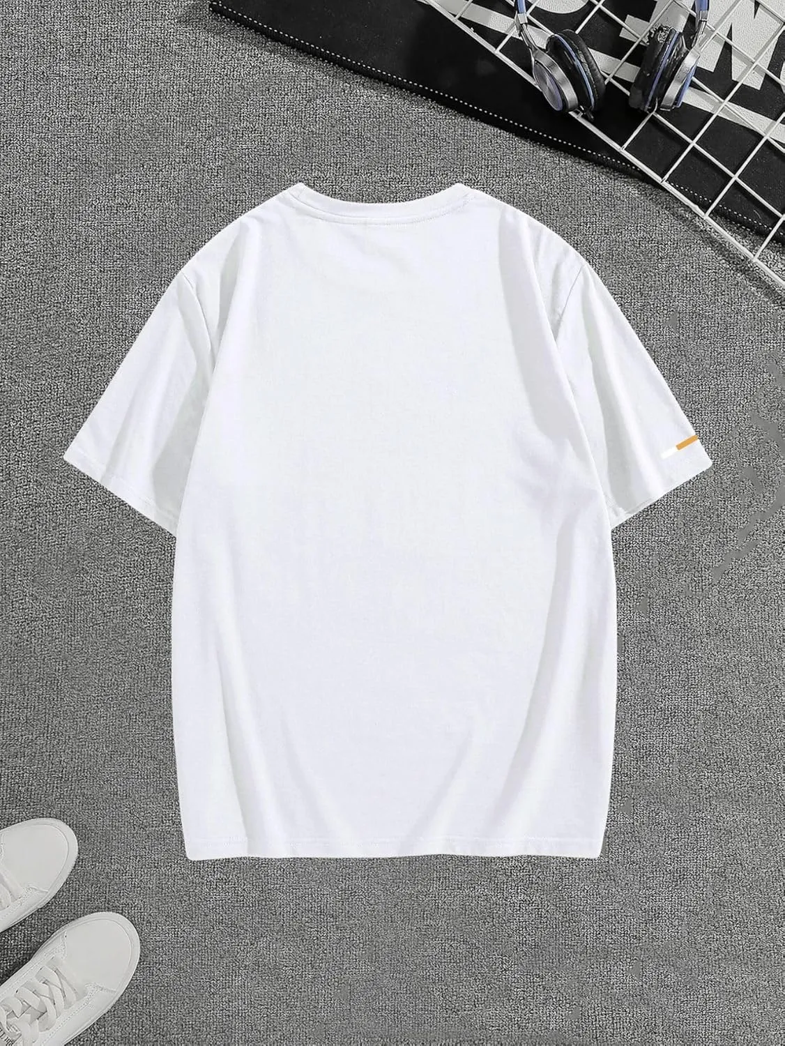 Verdusa Men's Graphic Tees Letter Print Short Sleeve Classic Tops Crewneck Casual T Shirt