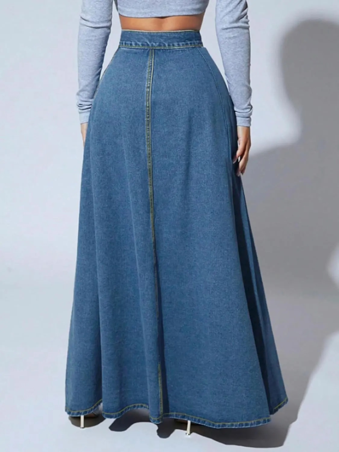 Women's Retro Flared Long Jean Skirt-High Waist Button Front, Pleated Flowy Swing Maxi Skirt in Classic Denim Wash