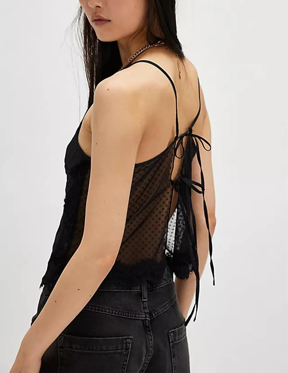 Womens Y2K V Neck Camisole Sexy Spaghetti Strap Lace Trim Going Out Tops Summer Basics Tank Tops Streetwear