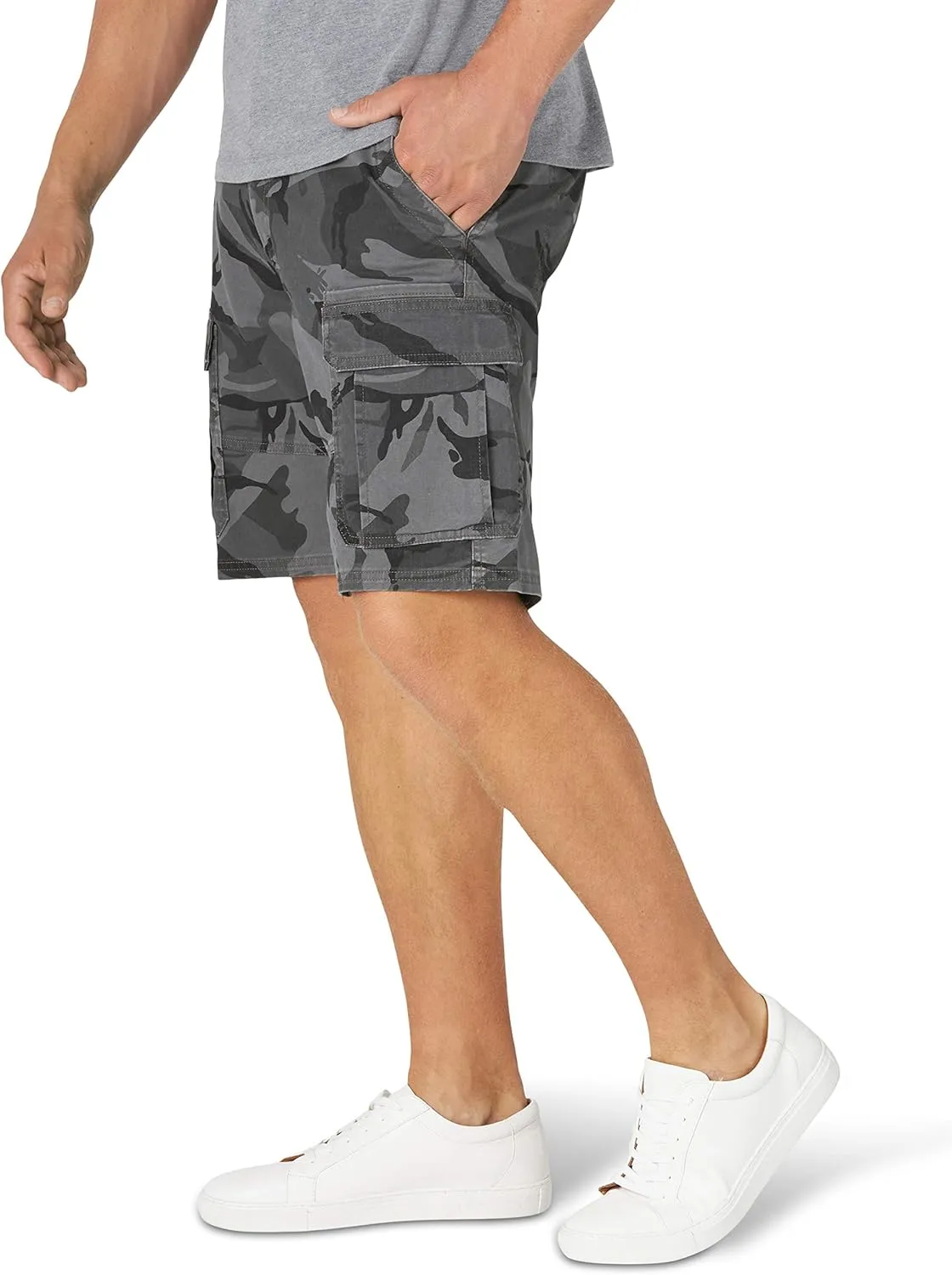 Wrangler Authentics Men's Classic Cargo Stretch Short