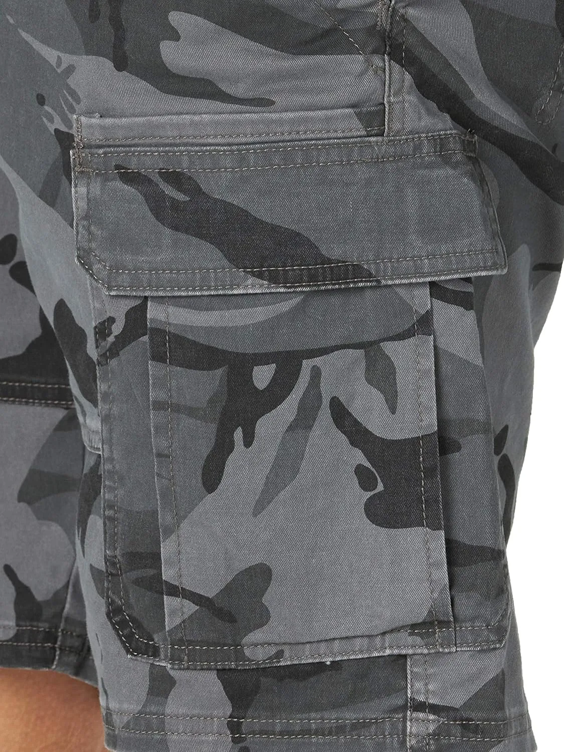 Wrangler Authentics Men's Classic Cargo Stretch Short